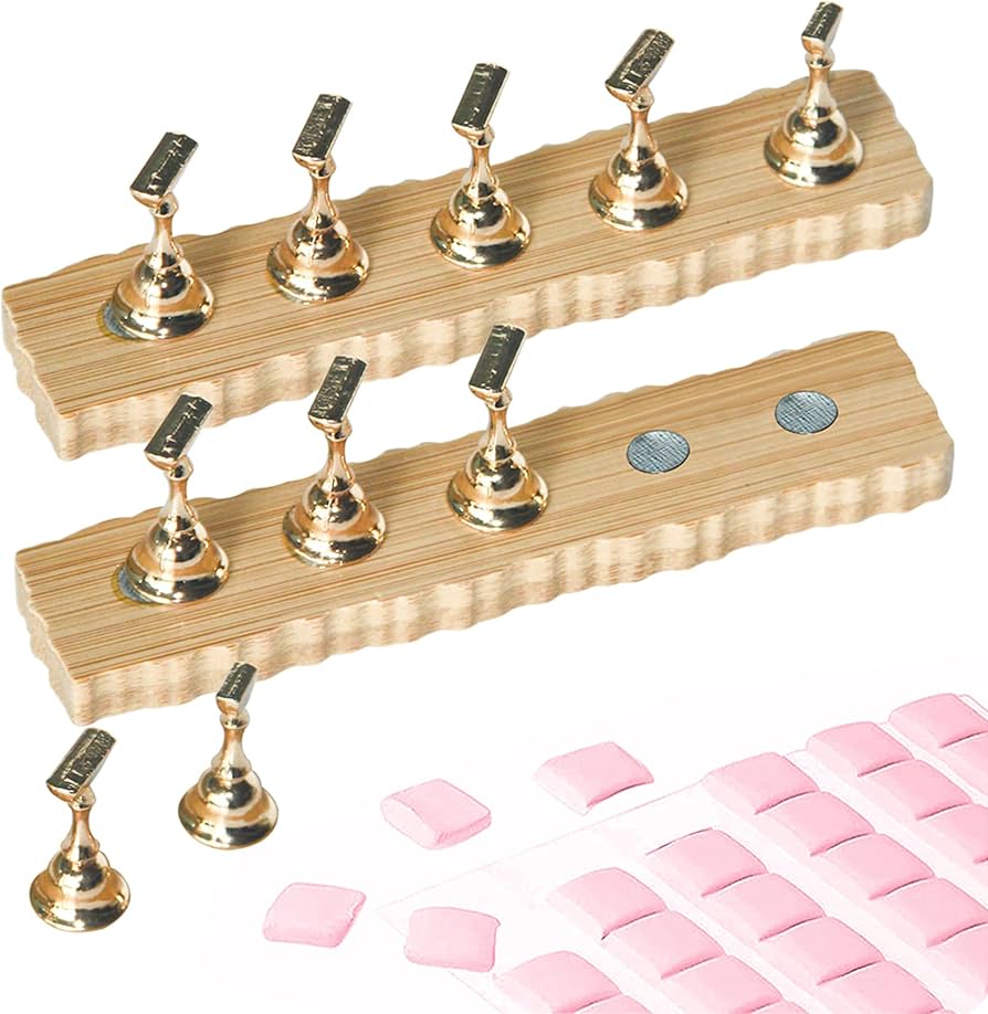 Magnet Wooden Stand 5 Piece - 2012