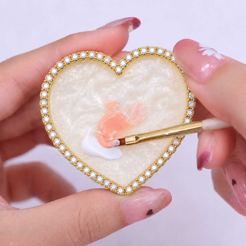 Heart-Shaped Nail Art Palette GOLD 2015